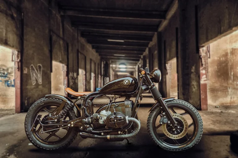 panou sigurante bmw e90 unde se afla