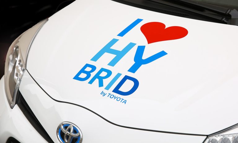 ce inseamna full hybrid